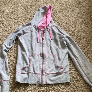 zip up sweatshirt